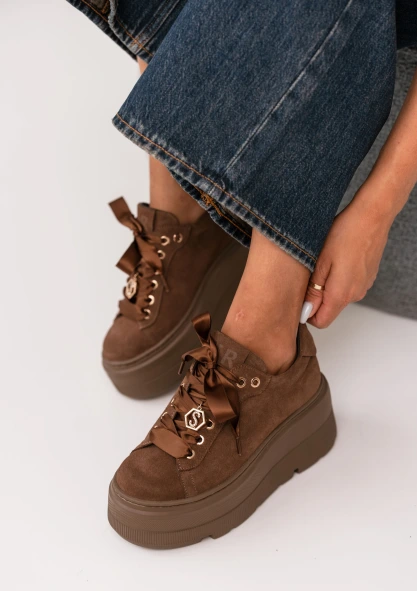 Tenisky: Obuv na každú príležitosť