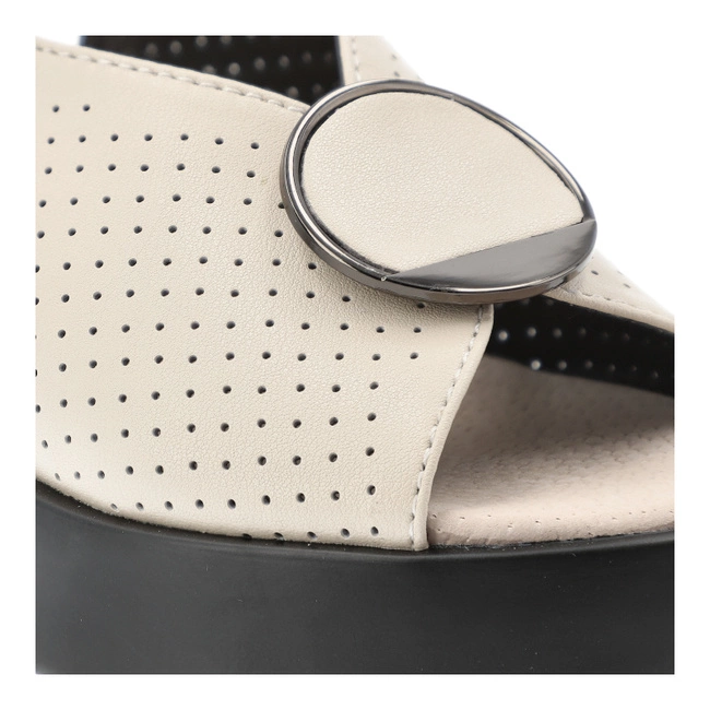 Sandále FILIPPO - DS6074/25 BE Beżowy