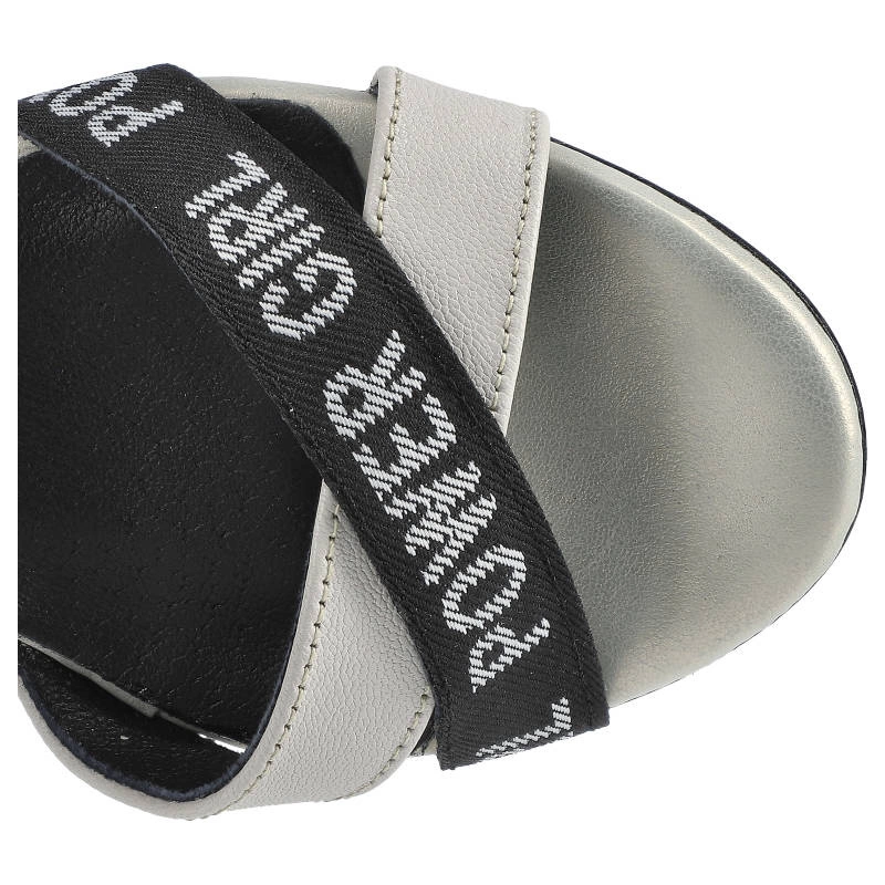 Sandále Karino - 3258/094-P Czarno/Biały