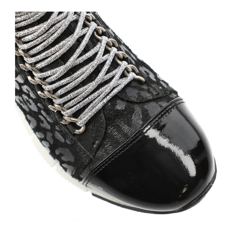 Členkové Topánky Carinii - B3333 _-037-F98-000-B11 Lakier Czarny/Welur 78+Folia25