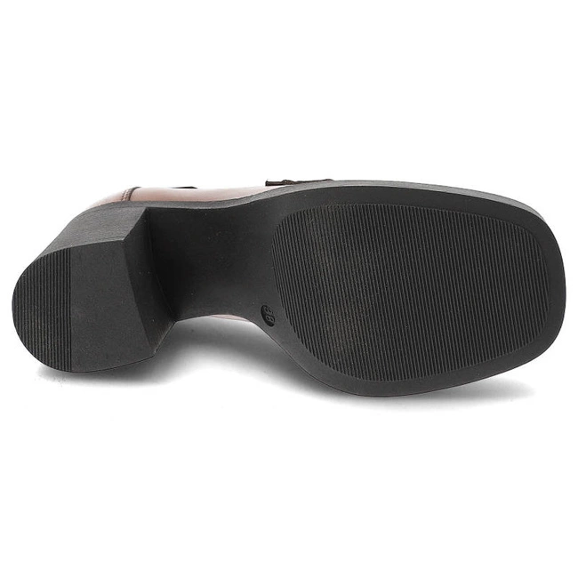 Poltopánky Nessi - 23514 Koniak 1