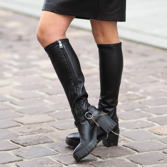 Čižmy Carinii - B8574_-E50-000-000-E88 Czarny