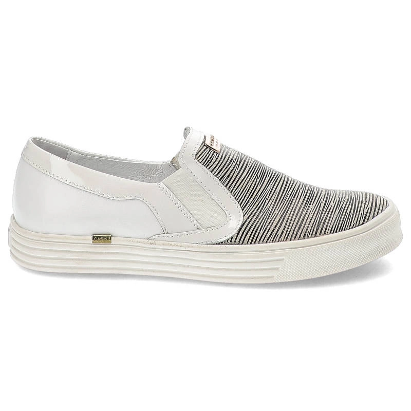 Plátenky Carinii - B2767_-C22-967-355-996 Riga Nero 101/ Nappa Biała/Lakier Biały