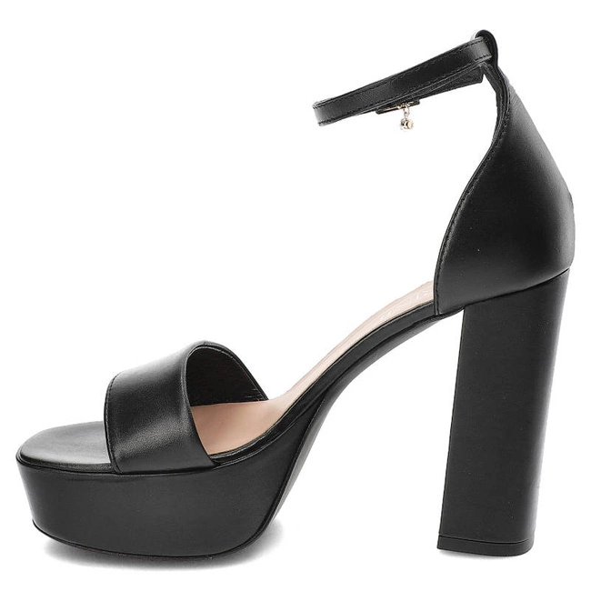 Sandále Carinii - B8919_-E50-000-000-F73 Czarny