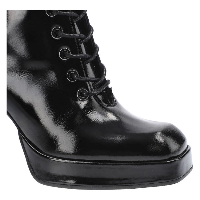 Členkové Topánky Carinii - B7597_-037-000-000-E61 Czarny