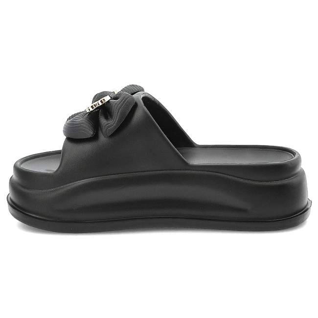 Šľapky FILIPPO - DK7473/25 BK Czarny