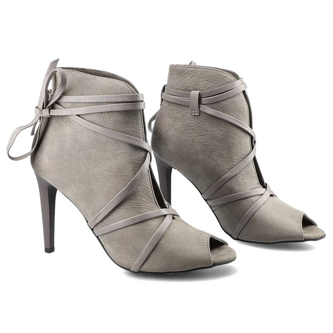 Členkové Topánky Carinii - B3564_-399-E84-000-B16 Samuel 1137/Buewax Grigo