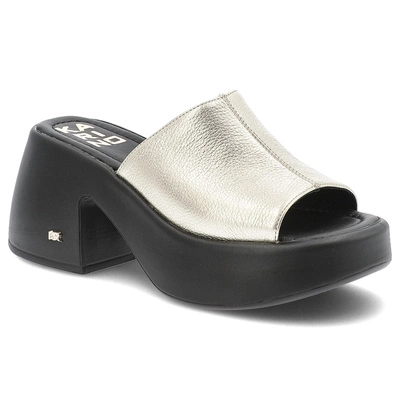 Šľapky KARINO - 5349/112-P C.Złoty/Lico