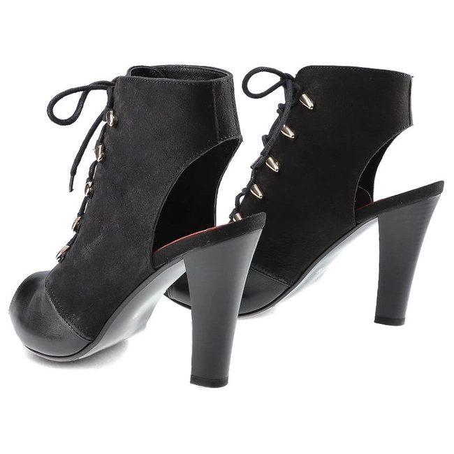 Členkové Topánky Carinii - B3329/OC_-G41-360-000-953 Midas Nappa Black/S04
