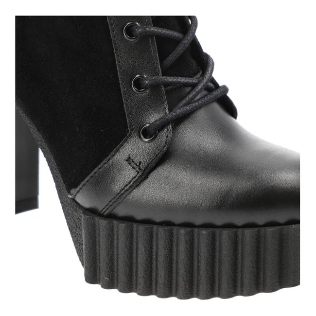 Členkové Topánky Carinii - B9314_-H20-E50-000-F10 Czarny