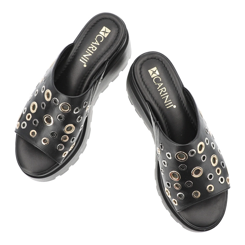 Šľapky CARINII - B10061_-E50-000-000-G06 Czarny