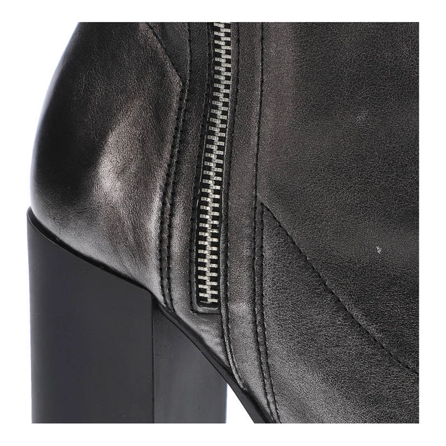 Členkové Topánky Grace - 02048 Czarny 1.750-0000/1