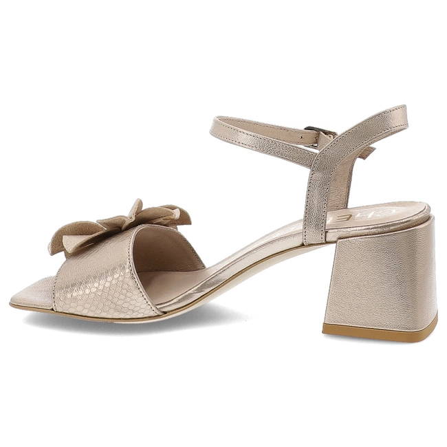 Sandále CHEBELLO - 4699_-042-270-PSK-S182 Złoty