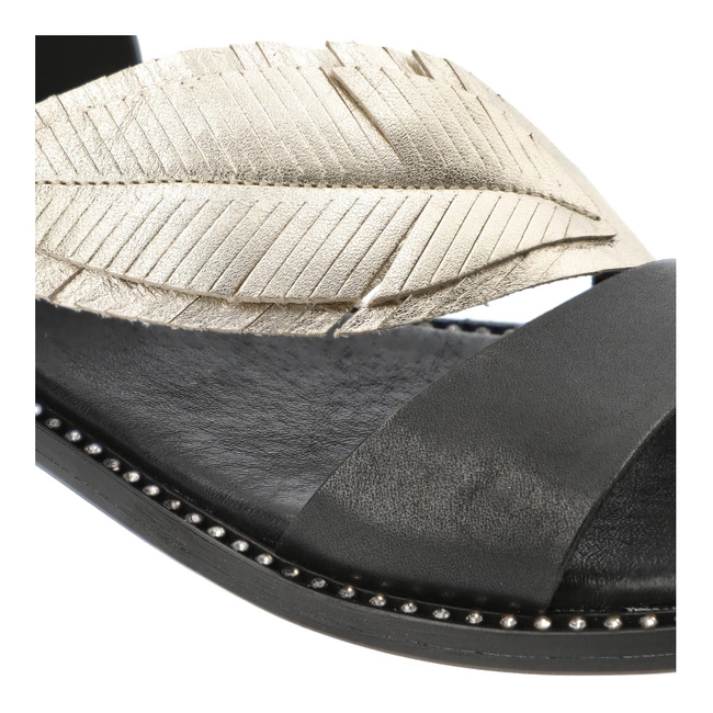 Sandále Armodo - 933C Czarny+Złoty