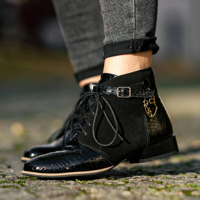 Šnúrovacie Členkové Topánky Maciejka - 5743A-20/00-7 Czarny