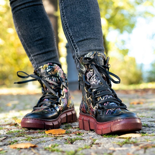 Šnúrovacie Členkové Topánky Maciejka - 06158-01/00-7 Czarny