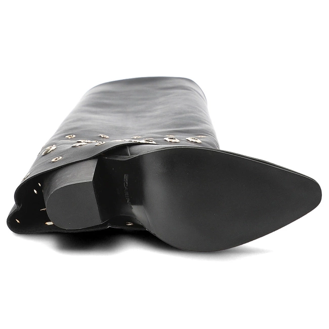 Čižmy Carinii - B10052_-E50-000-000-E72 Czarny