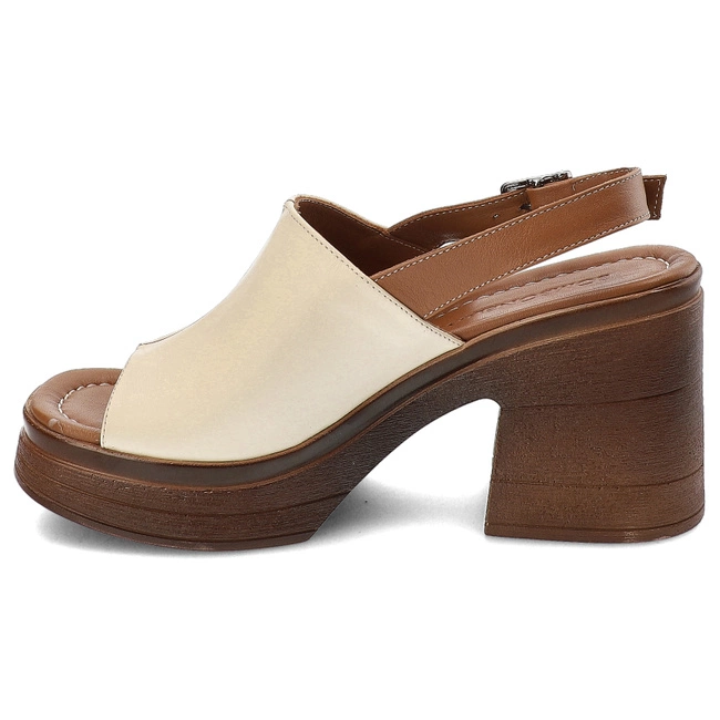 Sandále Bombonella - 123.68 D11 T KHV