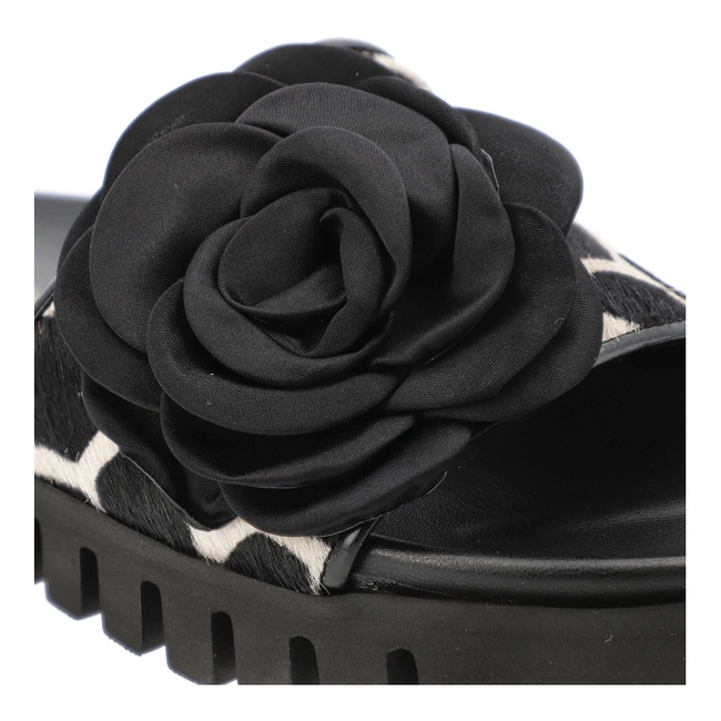 Šľapky CHEBELLO - 4739_-516-000-PSK-S390 Giraffa