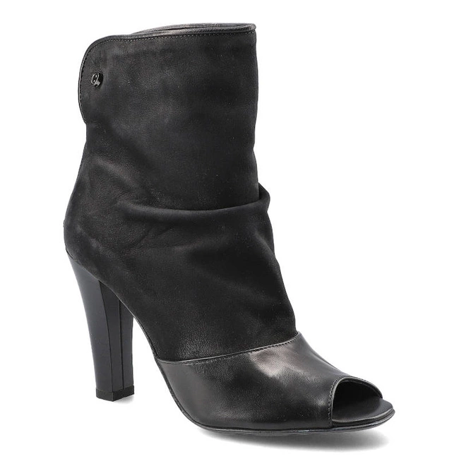 Členkové Topánky Carinii - B3356_-980-360-000-955 Lux Soft Czarny/Samuel 04