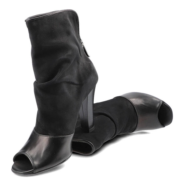 Členkové Topánky Carinii - B3356_-980-360-000-955 Lux Soft Czarny/Samuel 04