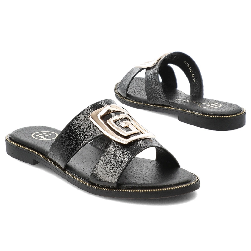 Šľapky FILIPPO - DK3703/25 BK Czarny