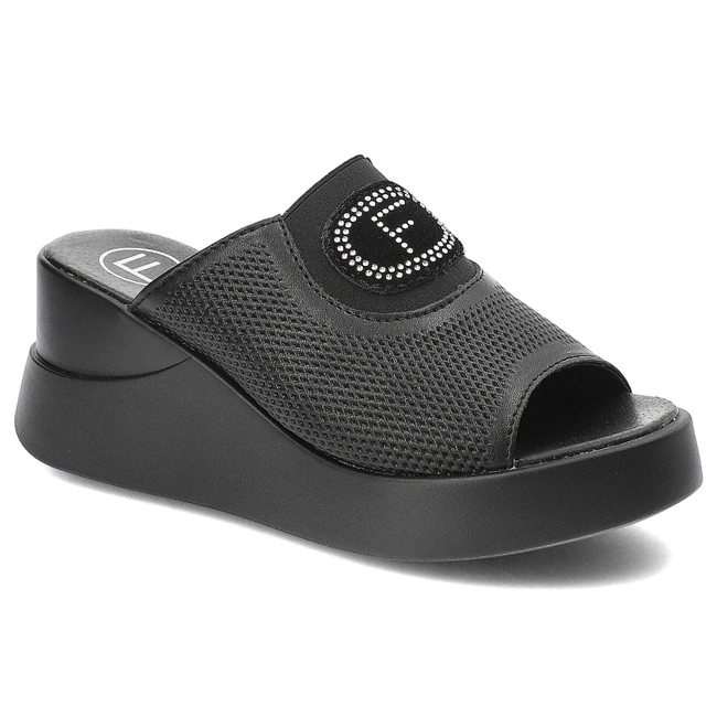 Šľapky Filippo - DK6141/24 BK Czarny