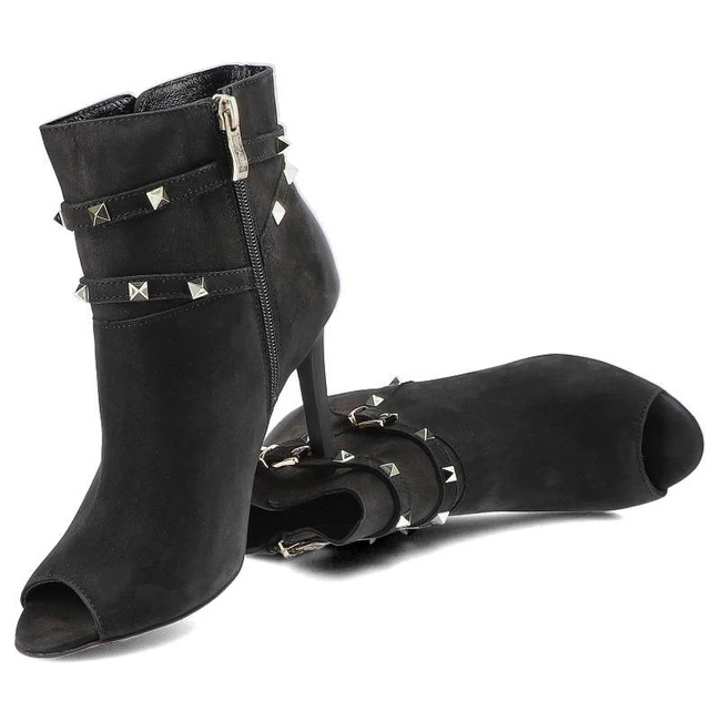 Členkové Topánky Carinii - B3857_-360-000-000-B16 Czarny