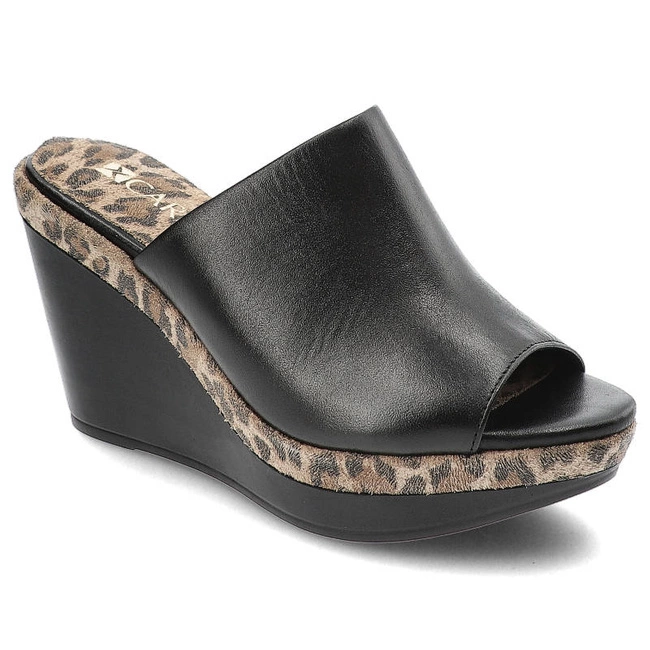 Šľapky Carinii - B8648_-E50-M60-000-D72 Czarny/Pantera