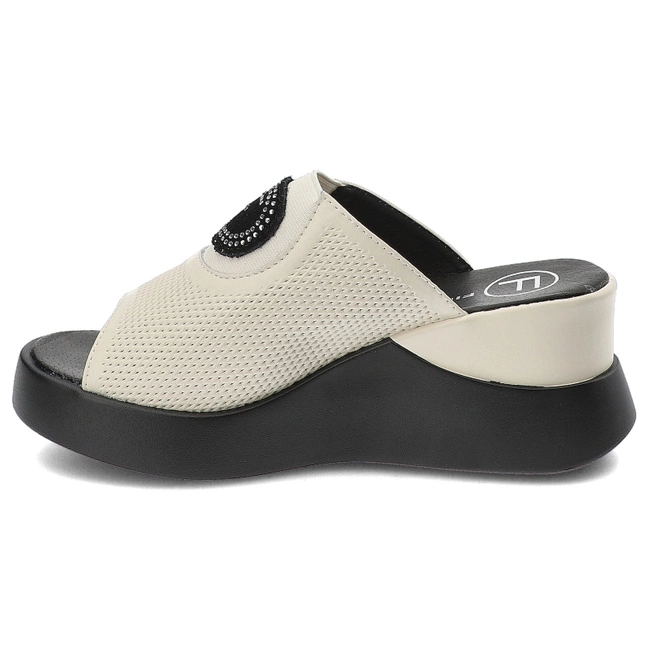 Šľapky Filippo - DK6141/24 BE Beżowy