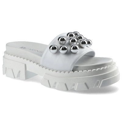 Šľapky Carinii - B7227_-L46-000-000-E49 Biały