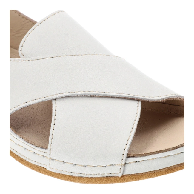 Sandále Pollonus - 5-1628-002 Avorio Perfo