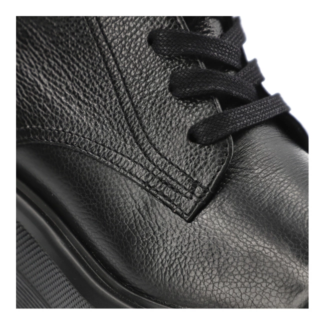 Členkové Topánky Carinii - B9922_-J23-000-000-G67 Czarny Savage 04 Pł12