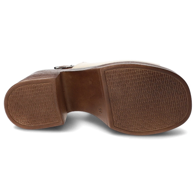 Sandále Bombonella - 123.68 D11 T KHV