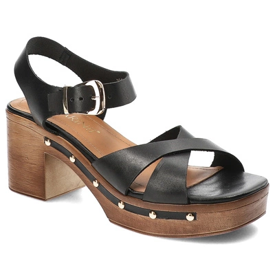 Sandále Carinii - B9623_-F56-000-000-F81 Czarny