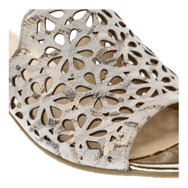 Šľapky Armodo - 0445 Beż/Złoty 7261 MBP