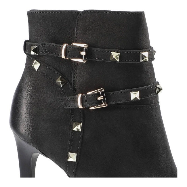 Členkové Topánky Carinii - B3857_-360-000-000-B16 Czarny