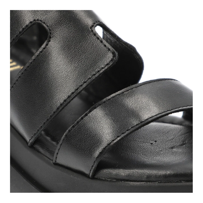 Sandále Carinii - B9423_-E50-000-000-G06 Czarny