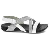 biely || strieborný