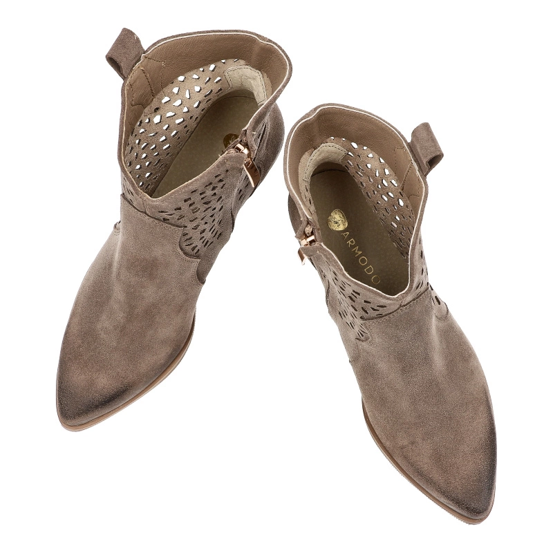 Kovbojky ARMODO - 1616 Almond Welur