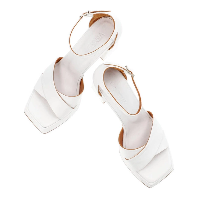 Sandále Venezia - 160S23351 Biały