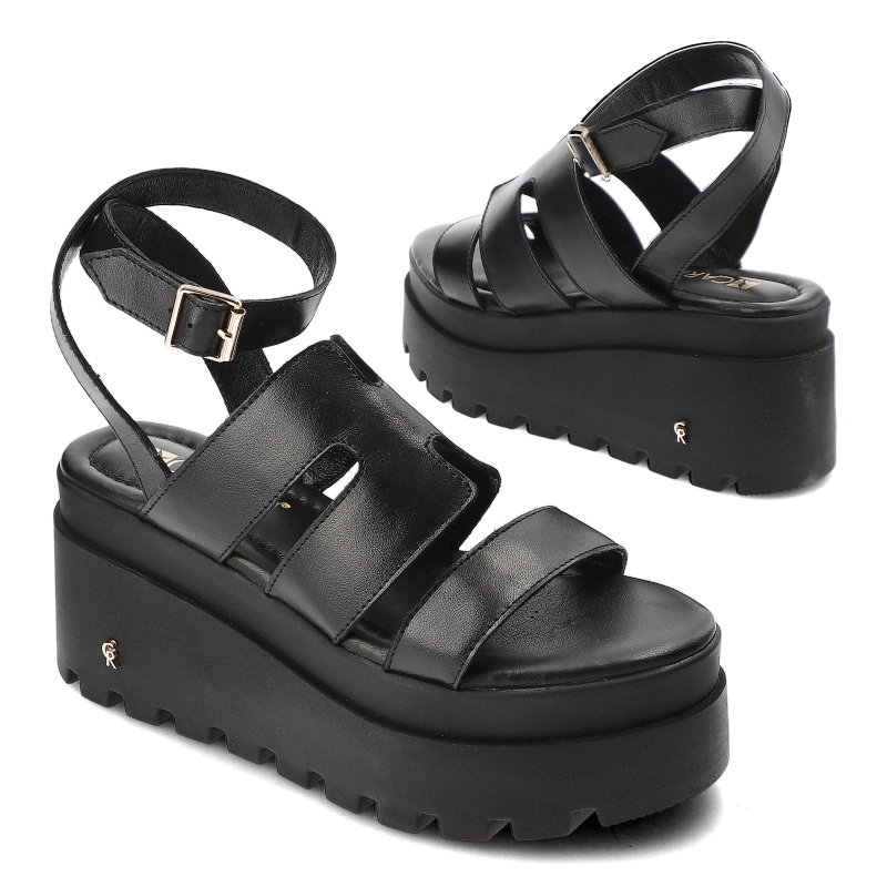 Sandále Carinii - B9423_-E50-000-000-G06 Czarny