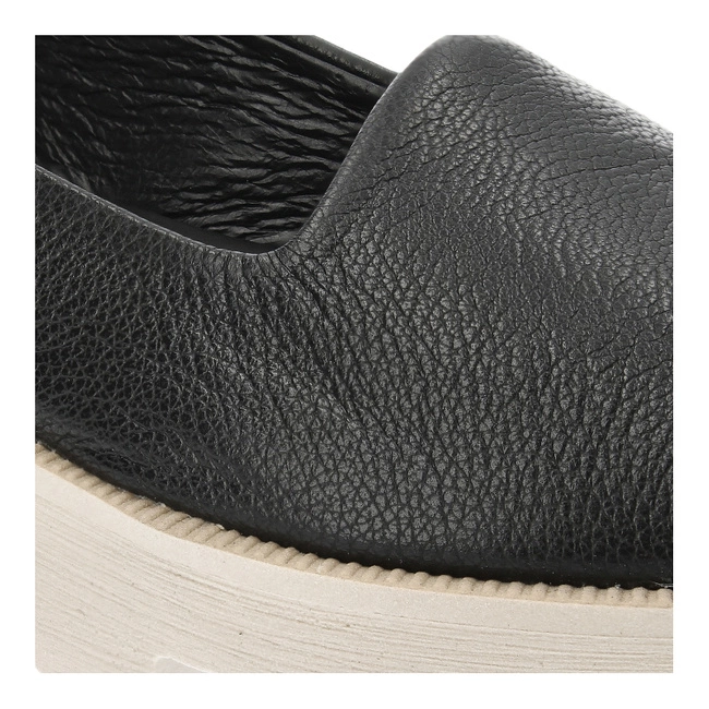 Sandále Karino - 4664/126-P Czarny/Lico