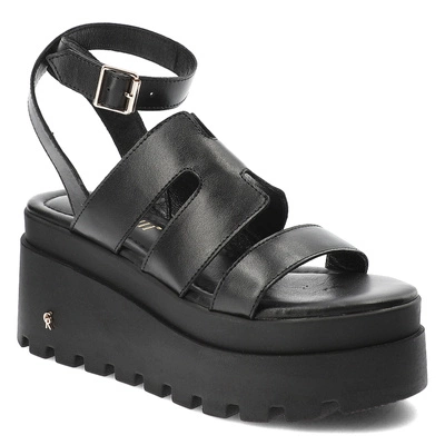 Sandále Carinii - B9423_-E50-000-000-G06 Czarny