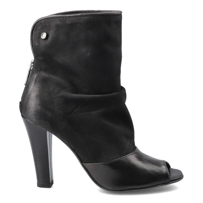 Členkové Topánky Carinii - B3356_-980-360-000-955 Lux Soft Czarny/Samuel 04