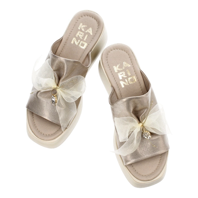 Šľapky Karino - 4976/074-P Złoty/Lico