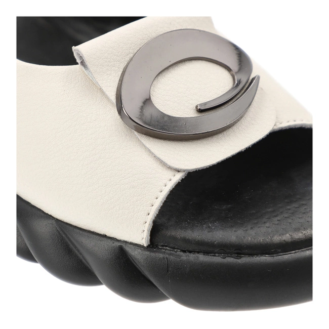 Sandále FILIPPO - DS7011/25 BE Beżowy