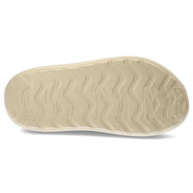 Sandále Mustang - 1465-801-4 Jasnobeżowe 52C0175