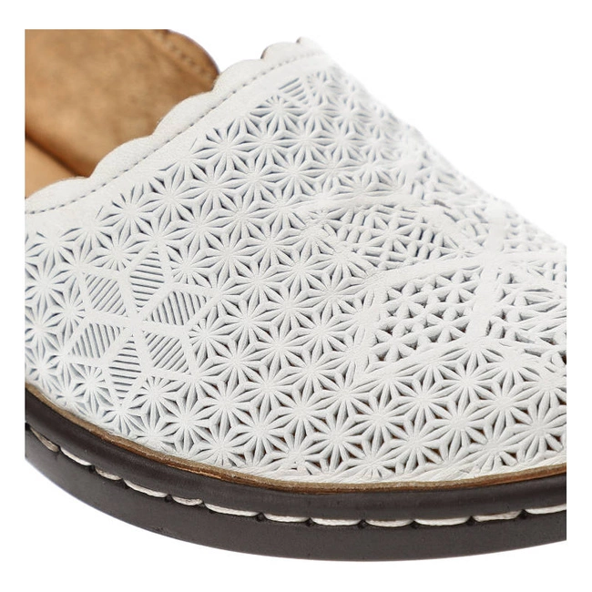 Sandále Vinceza - 23-43010 WH Biały