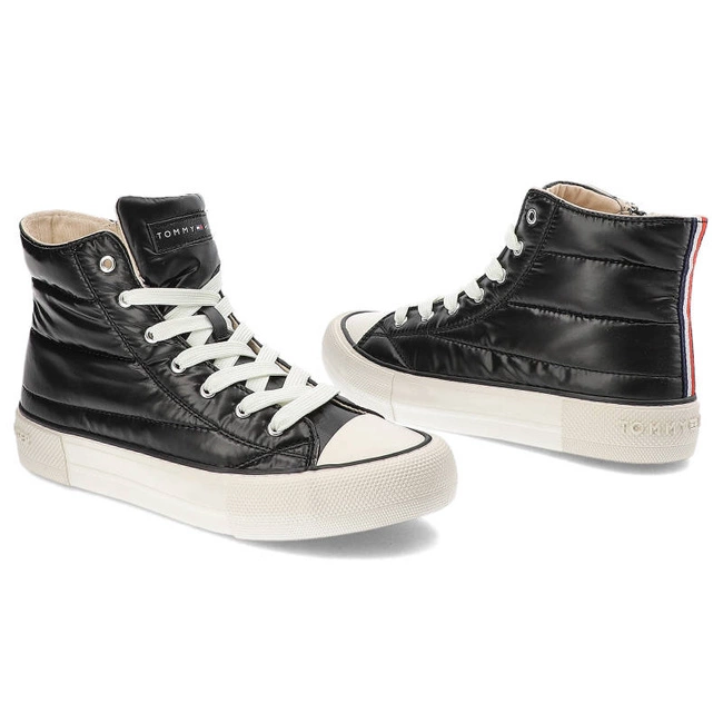 Plátenky Tommy Hilfiger - T3A9-32290-1437999-High Top Lace-Up Sneaker Black 999